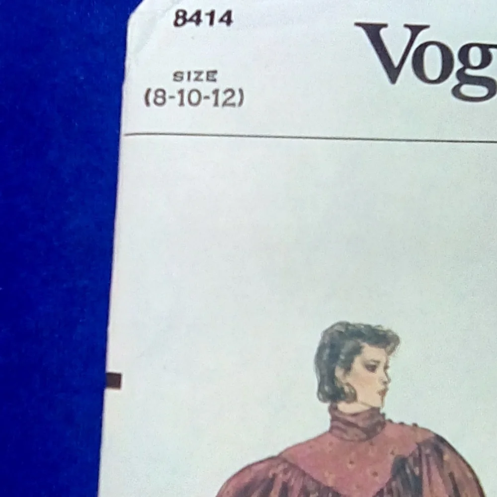 VOGUE Vintage Vogue Dress size 8-10-12